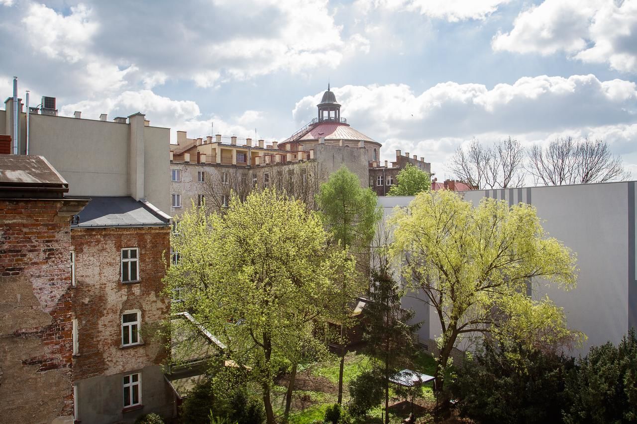 Апартаменты Apple Tree Apartments Краков-9